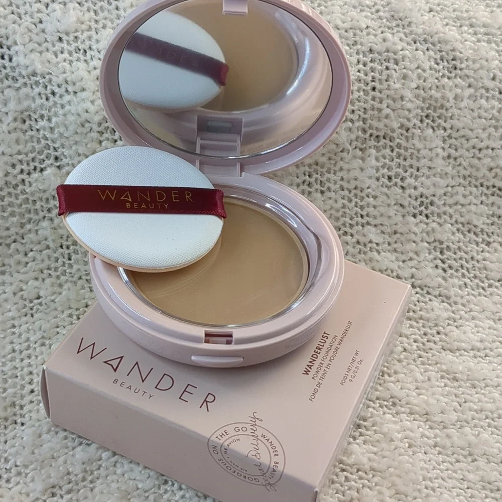 Wander Beauty Wanderlust Powder Foundation in Tan, 9g/0.31oz